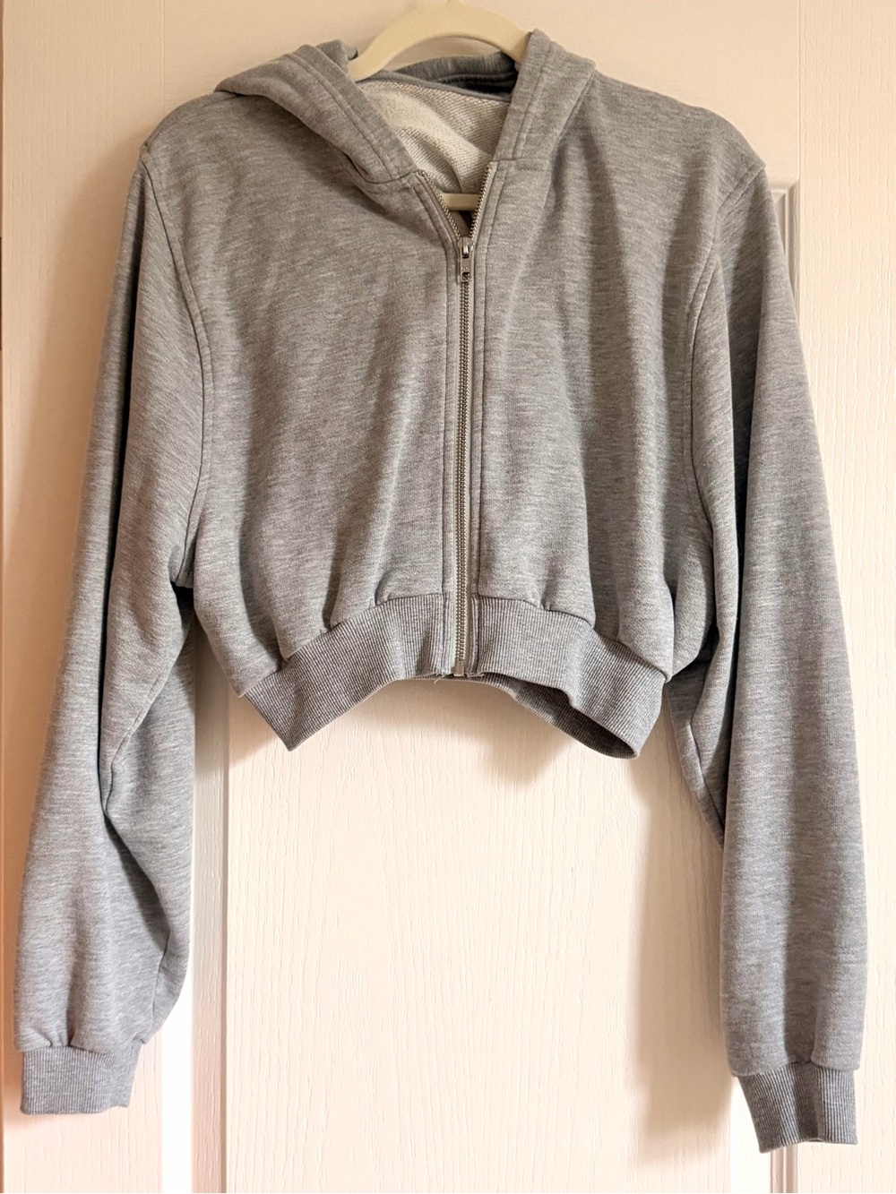 Alo hoodie